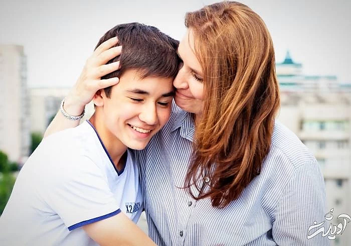 متوجه کردن او